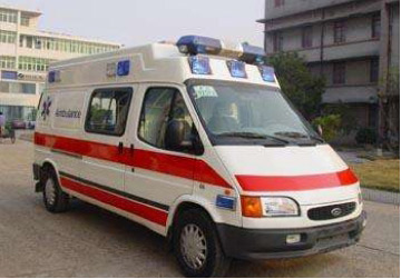 垫江县救护车租赁